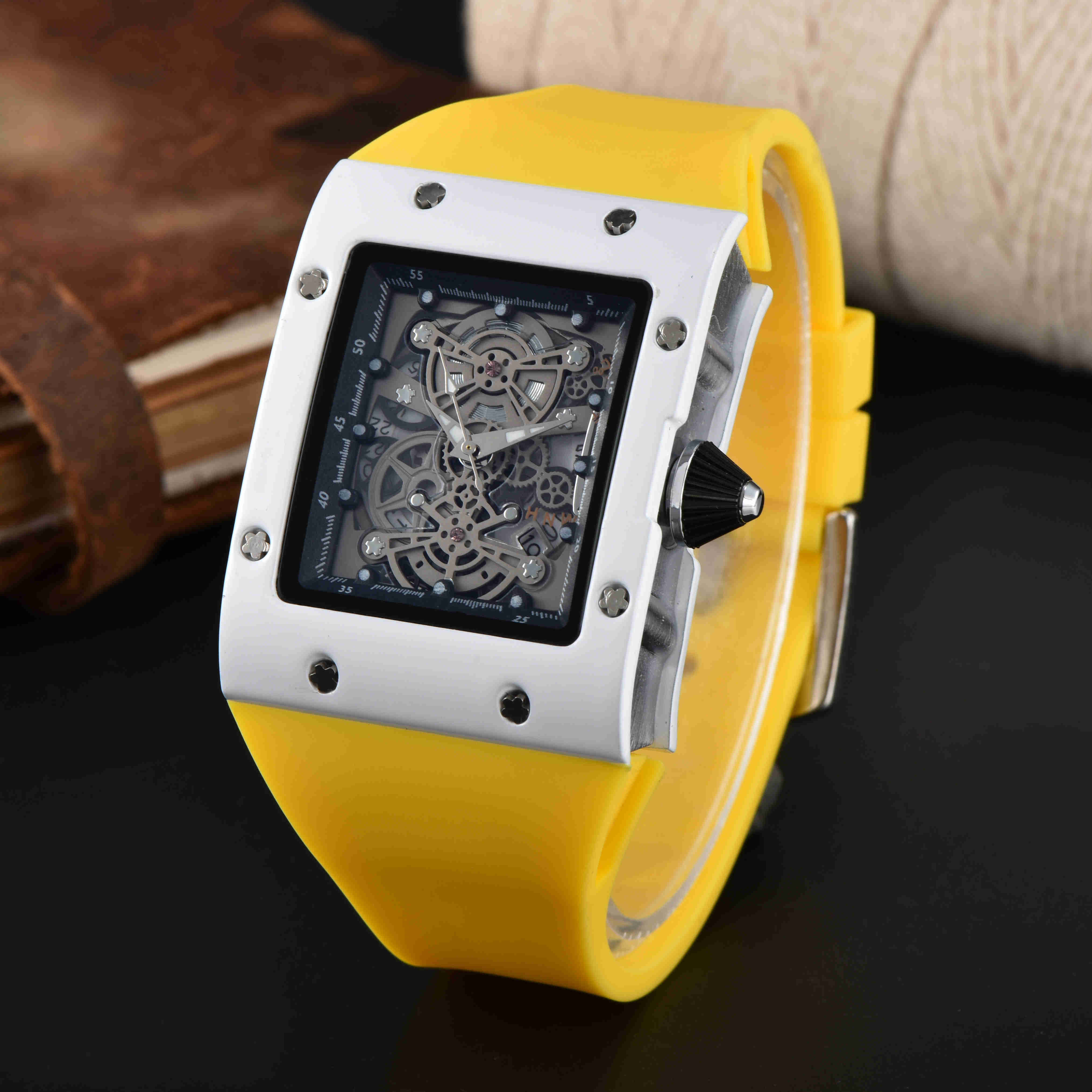 Luxury Mechanical Style Men's Watch Waterproof 3 Needle Run Watch Wine Barrel Shaped Mechanical Watch