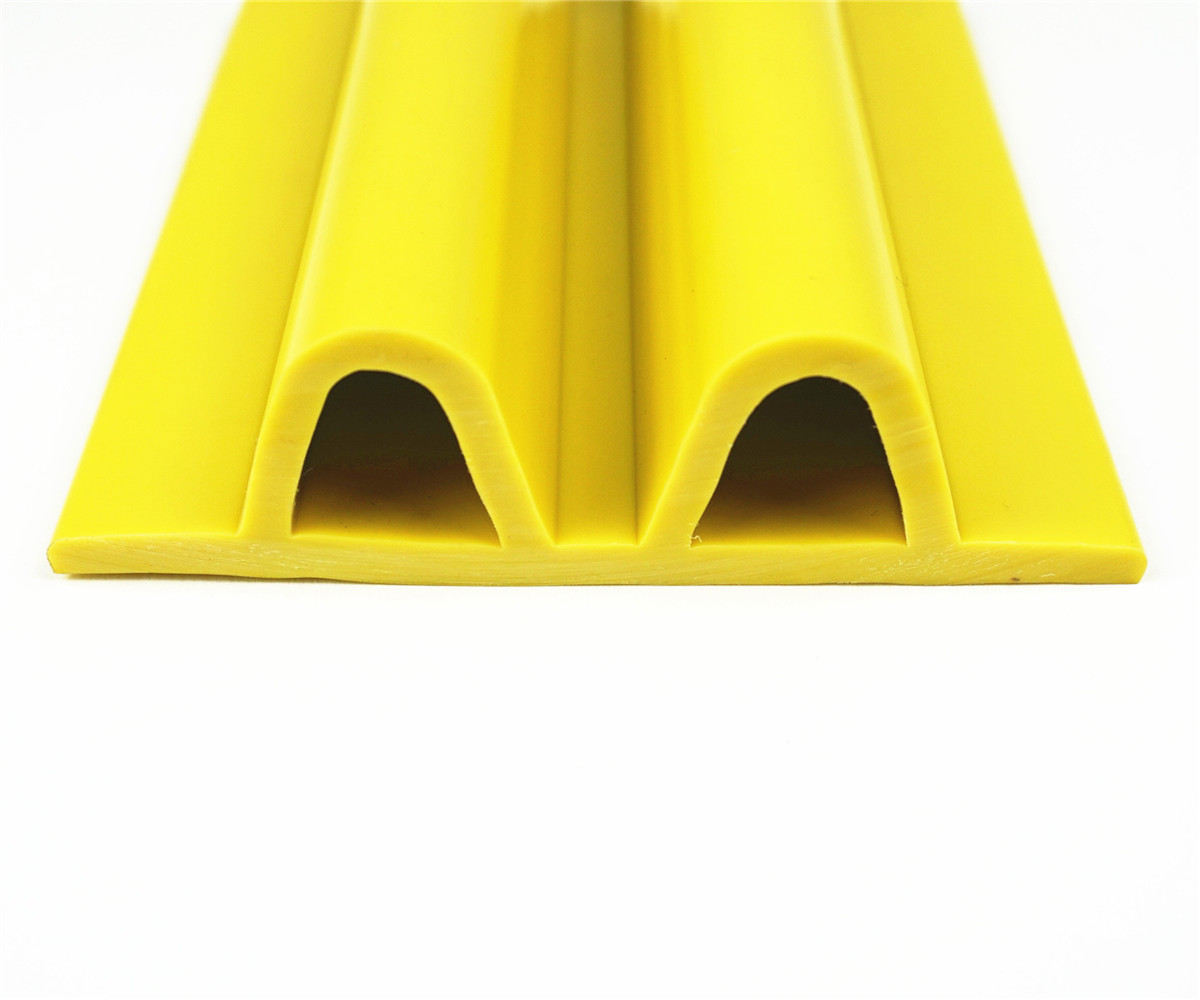 Wharf ship large fender anti-shock strip anti-collision sealing strip edge strip wear resistance