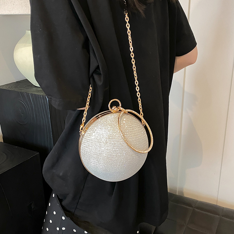 New Shoulder Personalized Design Spherical Bag 2025 Fashionable Handheld Small Round Stylish And Beautiful Crossbody Bag For Women's Mouth Red En