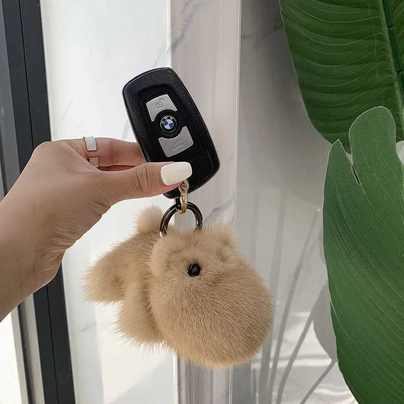 Luxury 14cm real mink keychain cute little hippopotamus keychain gift womens bag charming car pendant metal high-quality ring W240919