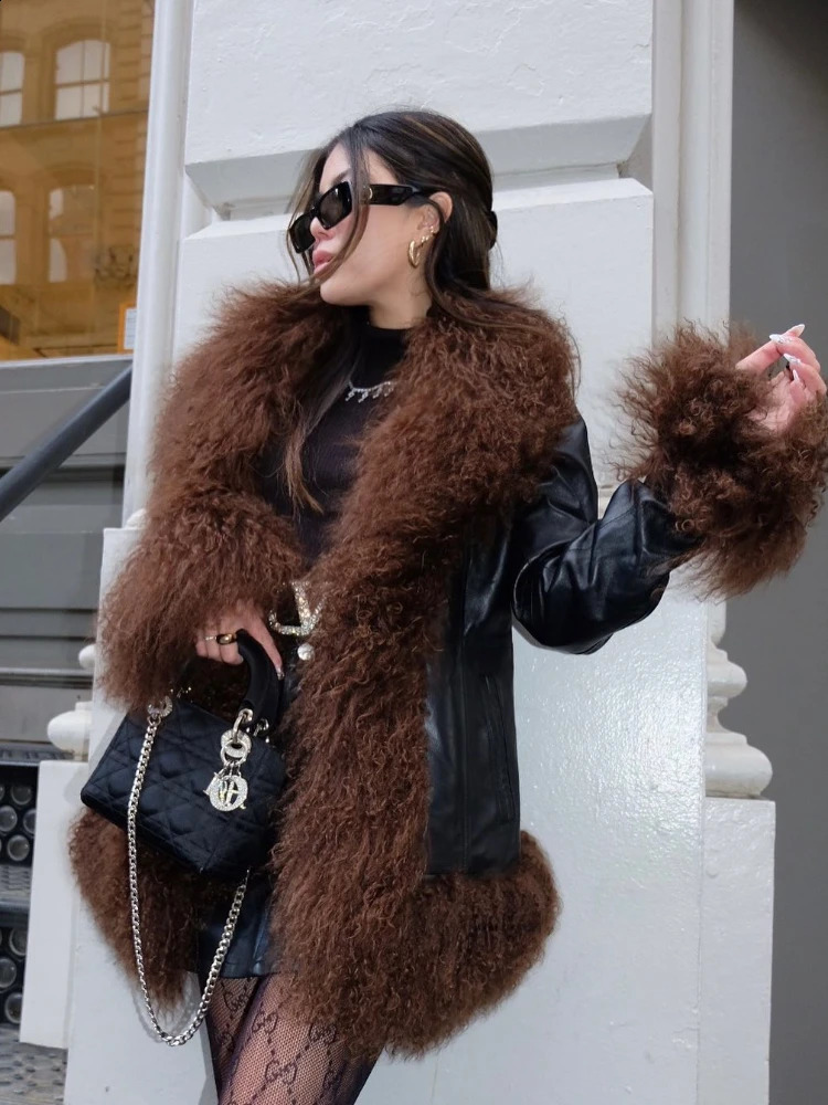 RR2814 Faux Mongolian Fur Trim Coats Women Fully Cotton Lined Suede Maxi Winter Jackets Warm Faux Fur Short Coats Hook Closure 240919