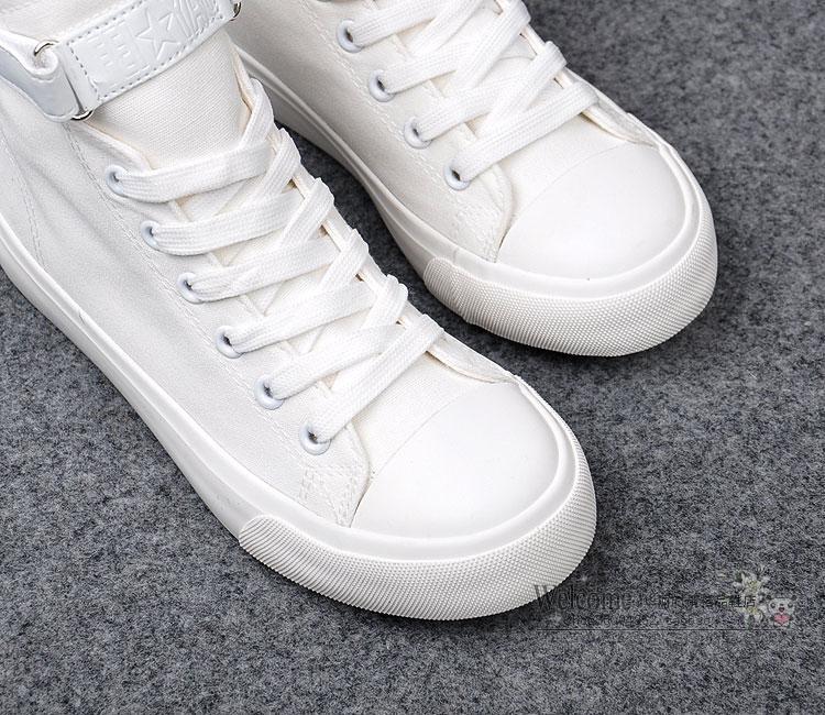New Fashion High Top Sneakers Canvas Women Casual Shoes White Flat Female Basket Lace Up Solid Trainers Chaussure Femme