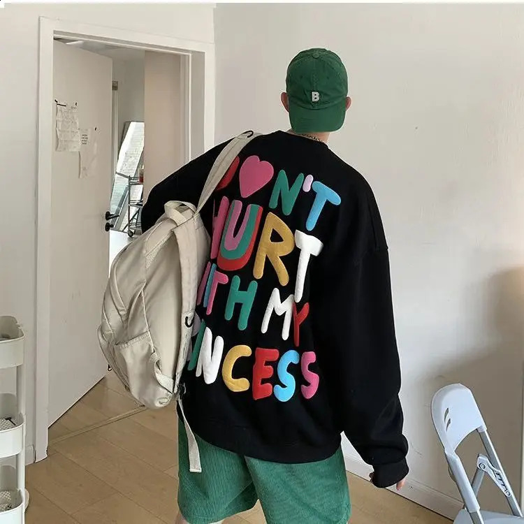 Spring and autumn round neck sweater men oversized foam printing Hong Kong style couple sweater Y2k long-sleeved loose top 240912