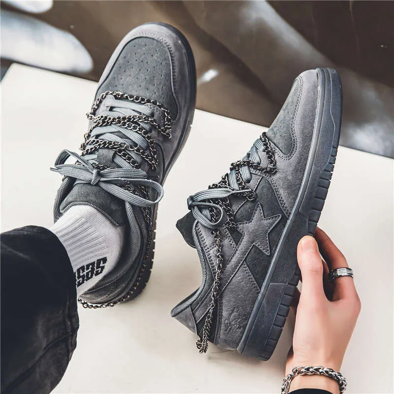Men's Retro Casual Wear Sneakers in Breathable Mesh Fabric for Sports and Leisure
