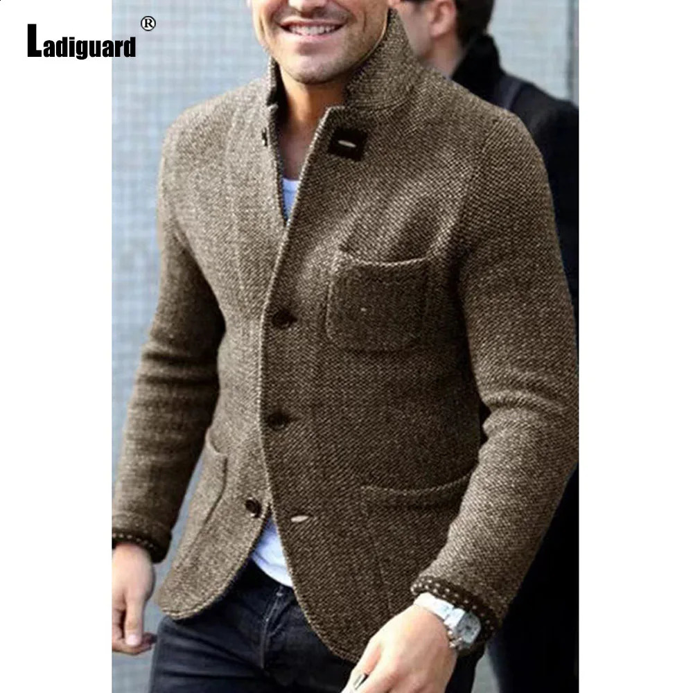 Mens Elegant Leisure Casual Knitted Blazers European Style Spring Classic Basic Jackets Men Slim Comfy Blazers Outerwear 240914