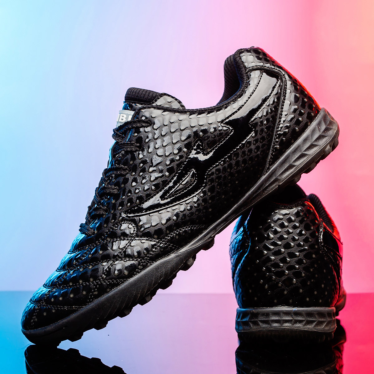 Brand Men Soccer Shoes Footboot Boots Professional Grass Training Sport Match High Quality Fluorescent Futsal Ultralight FG/TF