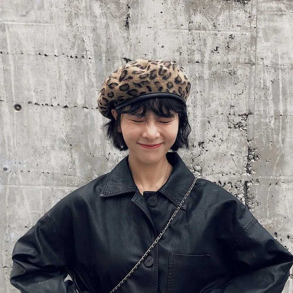 Leopard Berets Warm Winter Women Beret Braided Knit Hook Hat Ski Cap Fashion Women Hats AccessoriesX240919