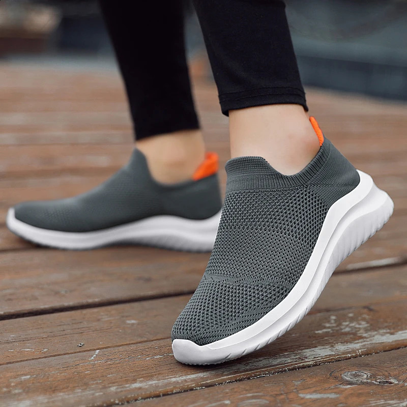 Men Casual Shoes Ultralight Comfortable Walking Shoes Unisex Men Women Sock Mouth Sneakers Tenis Masculino Zapatillas 240914