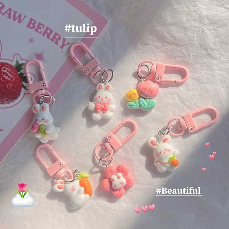 Fashion Pink Cartoon Cute Rabbit Key Chain Sweet Girls Carrot Bunny Flowers Keychain Bag Backpack Pendant Accessory GiftsX240919
