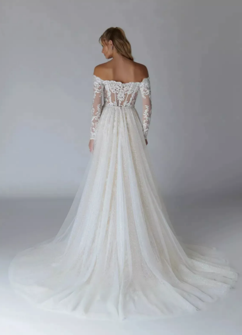 Classic Mermaid Bridal Dresses Off Shoulder Long Sleeves Wedding Dress Lace Appliques Detachable Train Bridal Gown Custom Made