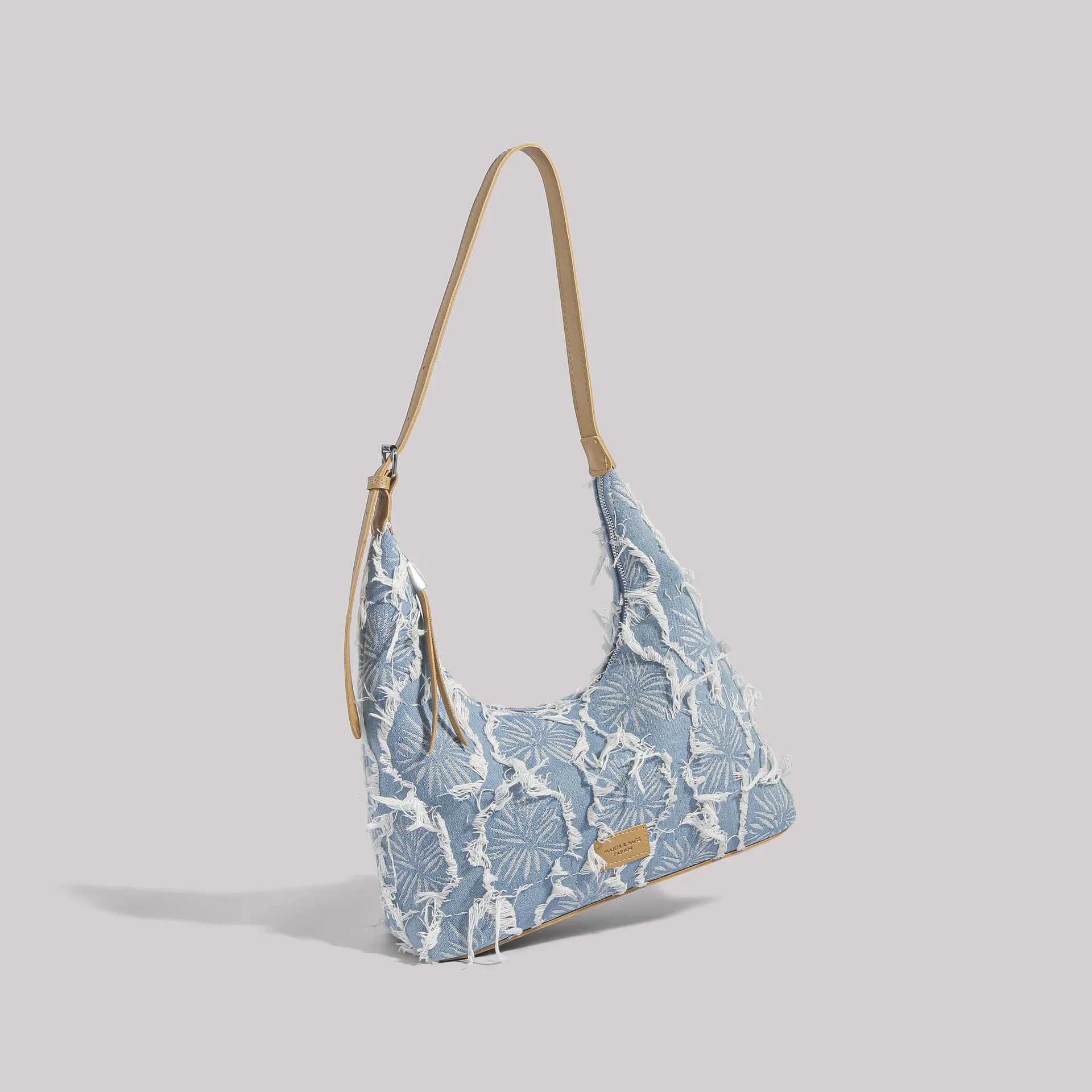 2024 New Fashion Niche Internet Celebrity Same Style Denim Rhombus Versatile Fashionable One Shoulder Crossbody Armpit Bag 240920