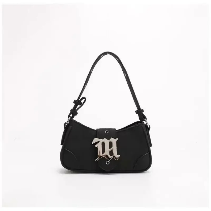 new model Designer trend Brand Handbags fashion bag and Purses Fashion Sheet Metal Decoration wrap Crossbody Women Shoulder Bag Underarm Totes