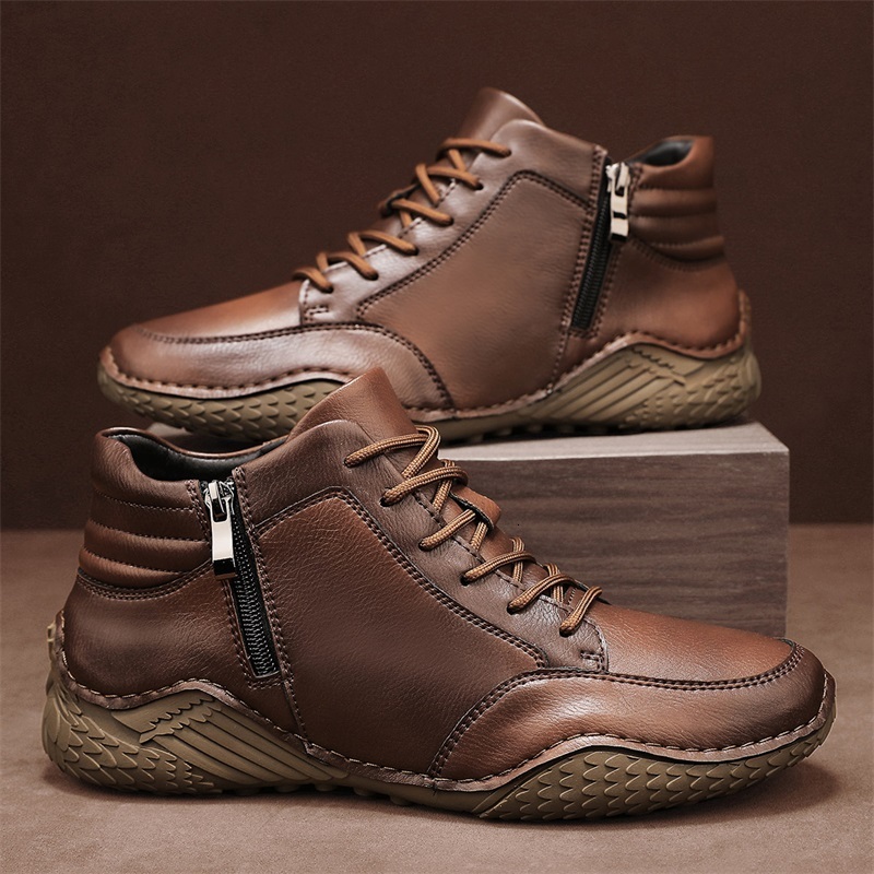 2024 designer's new men's shock-absorbing casual leather comfortable casual walking ankle boots retro style men's plush warm snow shoes