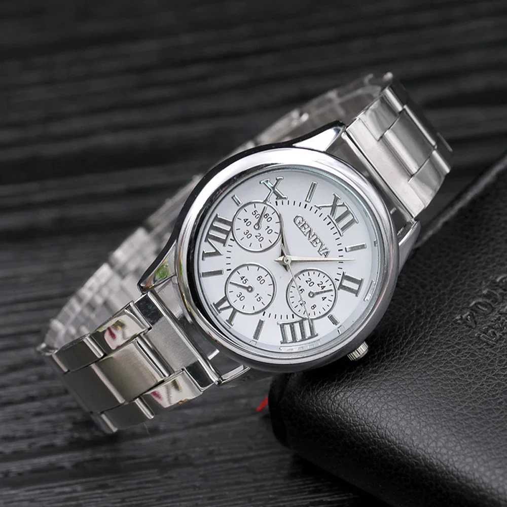 Classic New 2024 Geneva 3 Eyes Gold Casual Women Watch Men Stainless Steel Ladies Clock Quartz WristwatchesX240920