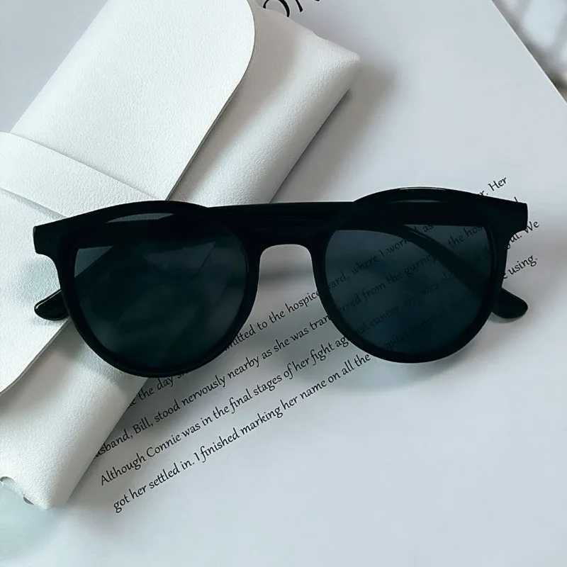 New Fashion Oval Sunglasses Women Brand Designer Retro Rectangle Sun Glasses Female Ins Popular Colorful Vintage Square EyewearX240920