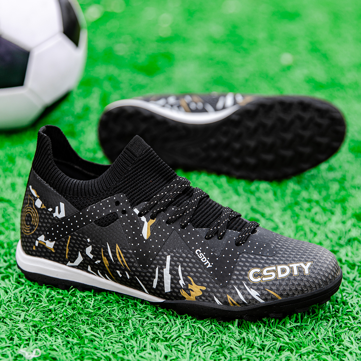 Professional Sports Soccer Shoes TF Broken Nail Teenagers Artificial Grassland Durable Training Shoes Outdoors Non Slip Shoes