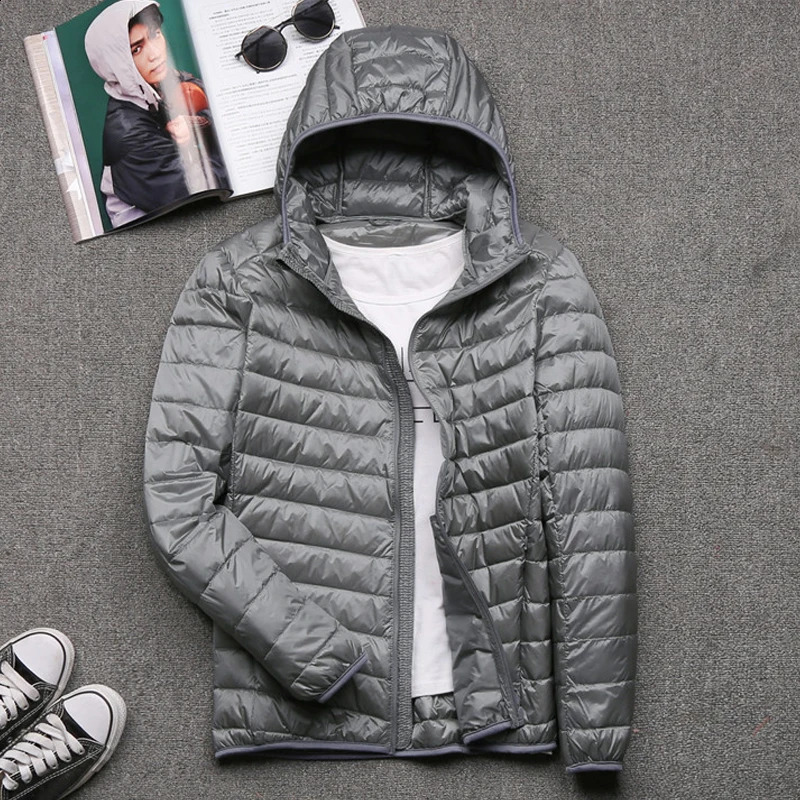 Men Winter Duck Down Coat Ultra Light Hooded Fluffy Down Jackets Male Portable Windproof Warm Parkas Mens Clothing 5xl 6XL 240911