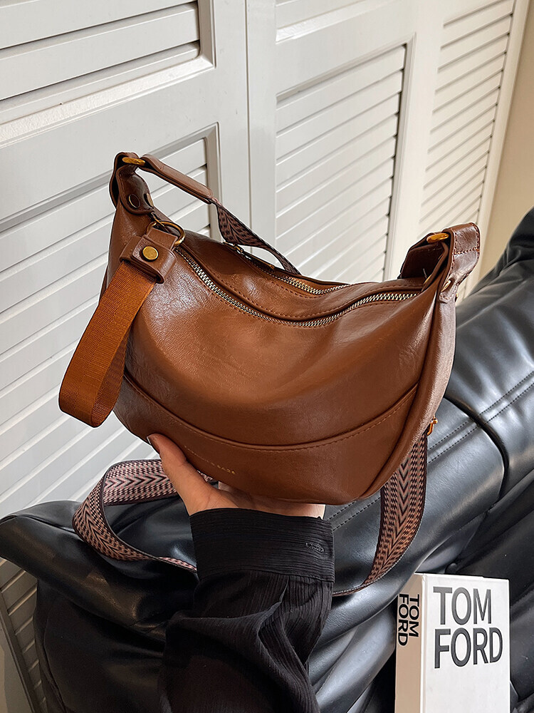 Youshang Dumpg Bag: Casual Retro Shoulder Bag for Youth Soft Surface Zipper Closure Pure Color Japanese and South Korean Style