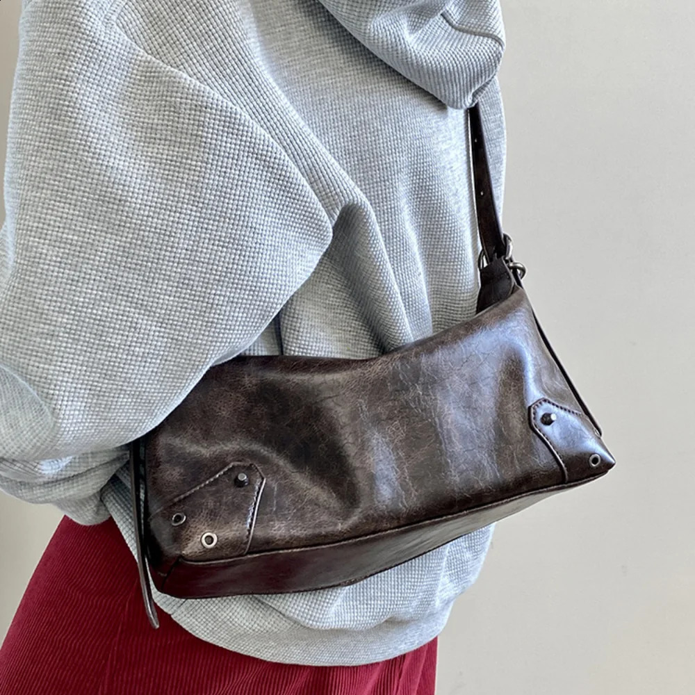 Pu Leather Retro Womens Underwear Bag Cool Y2k Womens Retro Small Shoulder Bag Simple Womens Cross Bag Handbag Wallet 240918