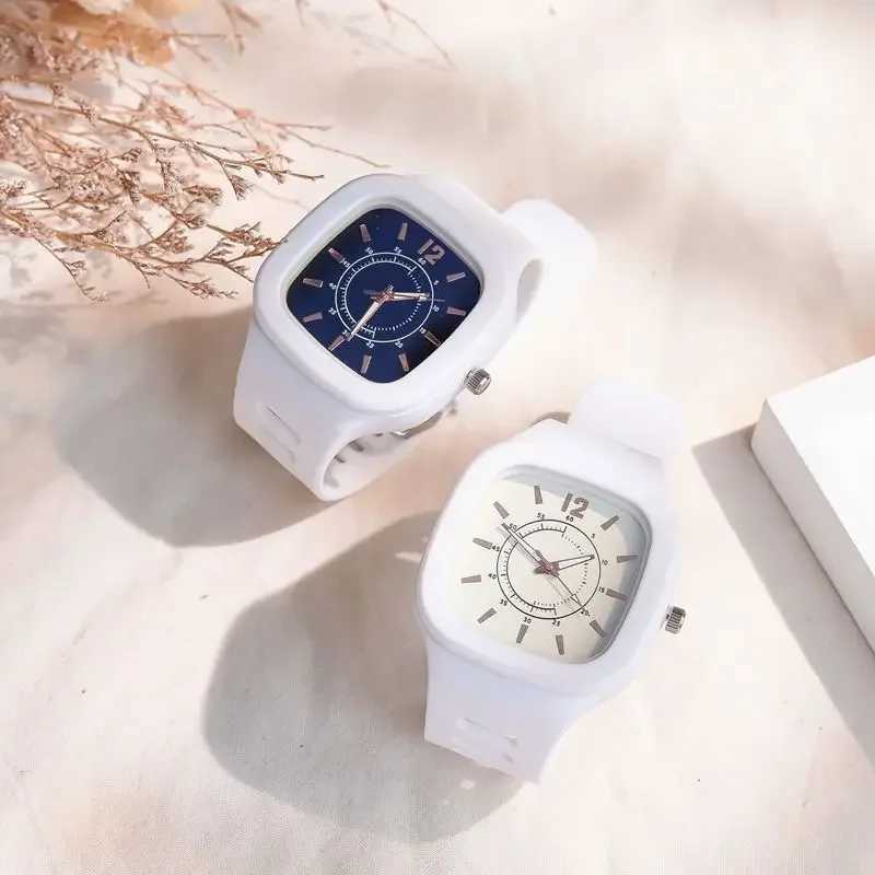 POPACC Korean Style Quartz Wristwatches Student Simple Solid Color Watch for Women Clothing Accessories Birthday GiftsX240920