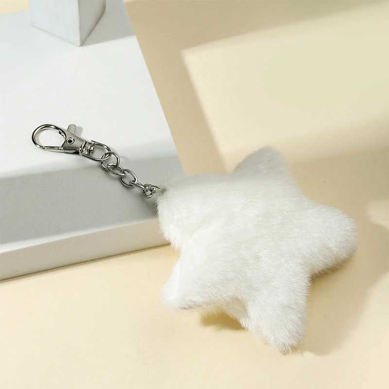 New Star Plush Pendant Keychains for Women Girls Pentagram Key Chains Rings Hairball Bag Keyring Holder Charm Jewelry AccessoryX240919