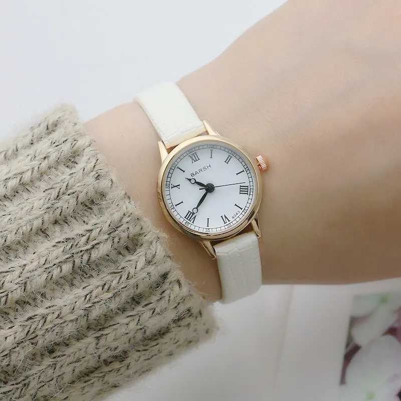 Simple Women Watches Luxury Design Leather Watch Ladies Quartz Wristwatch Womens Small Round Dial Clock Reloj MujerX240920