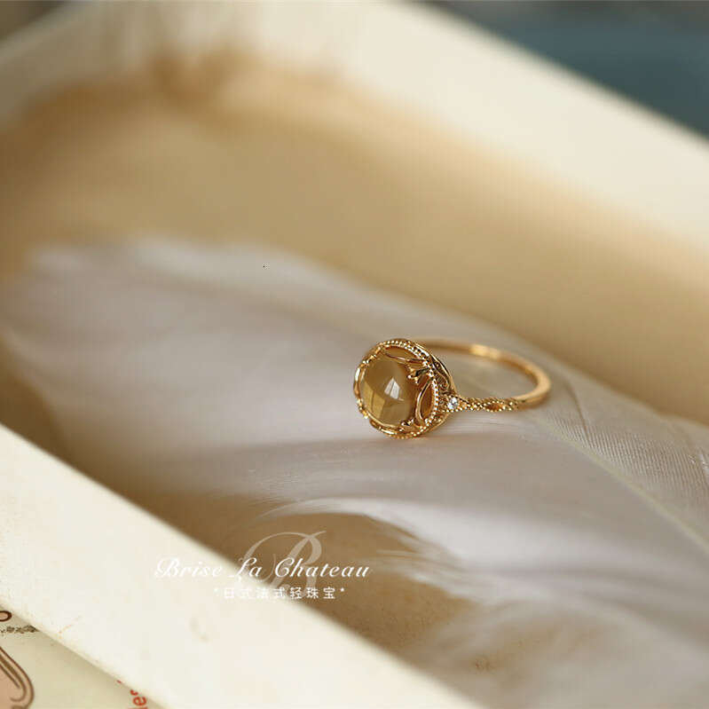Honey wealth is unstoppable. Goddess, simple lace pattern, natural egg yolk crystal, same style, light luxury, versatile ring Party Gift Designer Jewe