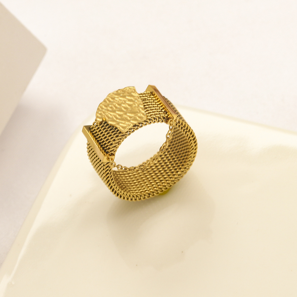 Fashion Luxury Wedding Rings Designer Animal Stainless Steel 18k Gold Plated 925 Silver Ring Womens Love Jewelry Couple Family Accessories