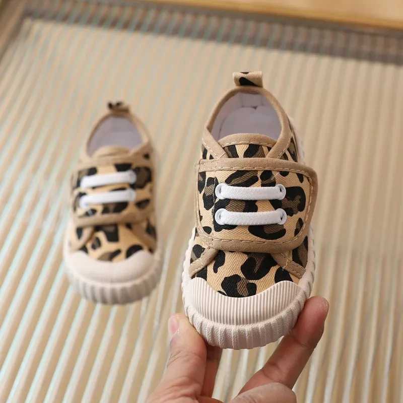 Children Canvas Shoes New Fashion Classic Soft Comfortable Boys Sneakers Girls Casual Shoes Children Skate Shoes Leopard Pattern M240920