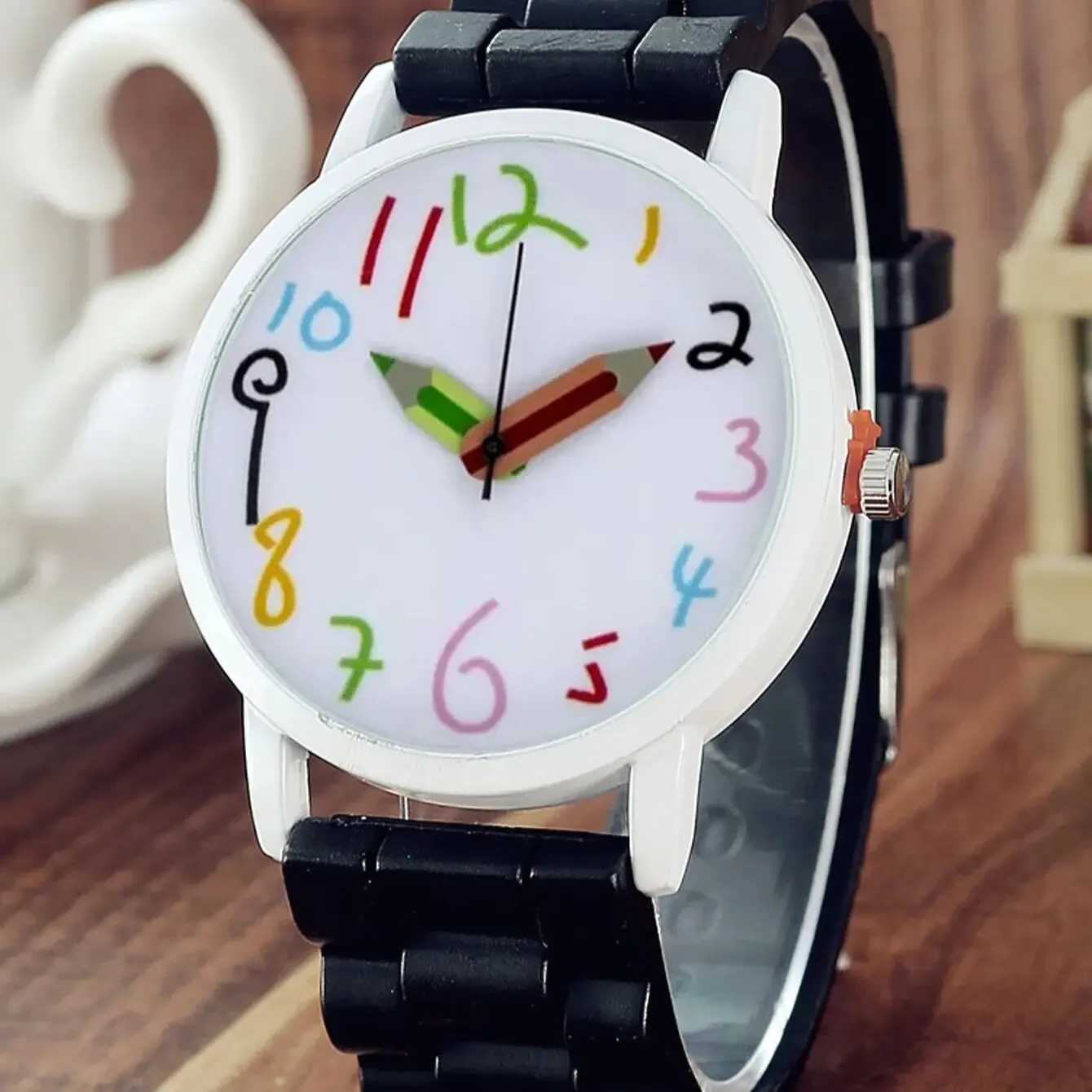 Ladies Little Fresh Jelly Silicone Pencil Digital Quartz Watch Middle And High School Simple Leisure Sports Pointer WatchX240920