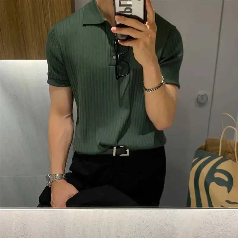 Summer New Korean Style Slim Fit Mens Ice Silk Polo Shirt Short Sleeves Casual British Luxury Striped Knit Lapel T-shirtX240920