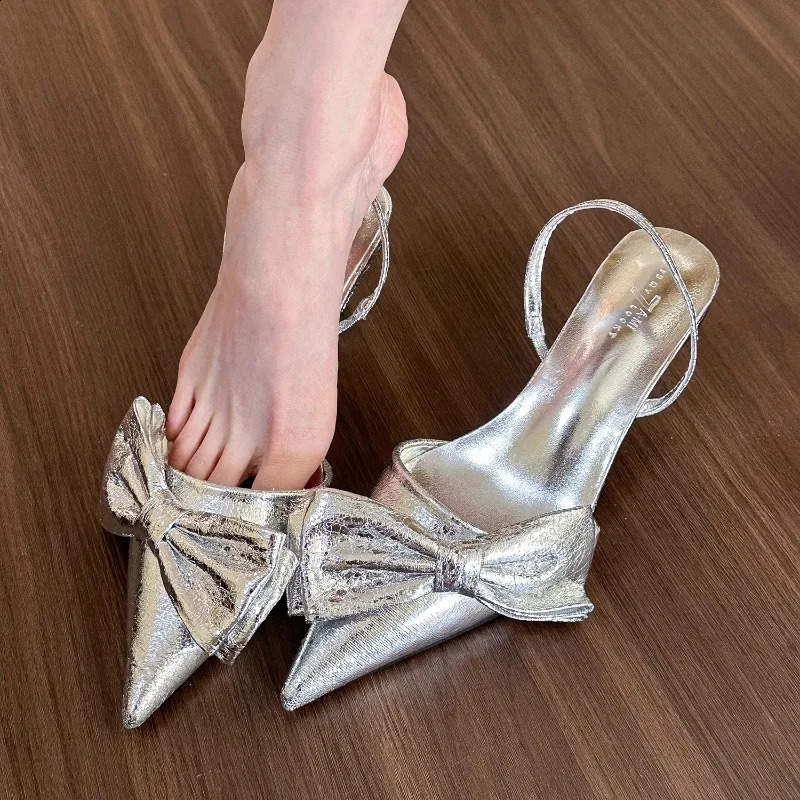 Spring and summer sexy table tennis comfortable crystal transparent solid color Pointed toe womens high heels 240919