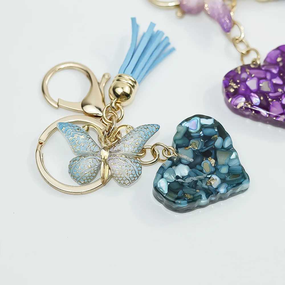 Exquisite Love Heart Keychain Crystal Resin Butterfly Key Ring Bag Pendant Car Keychain Accessories For Women Girls Party GiftsX240919