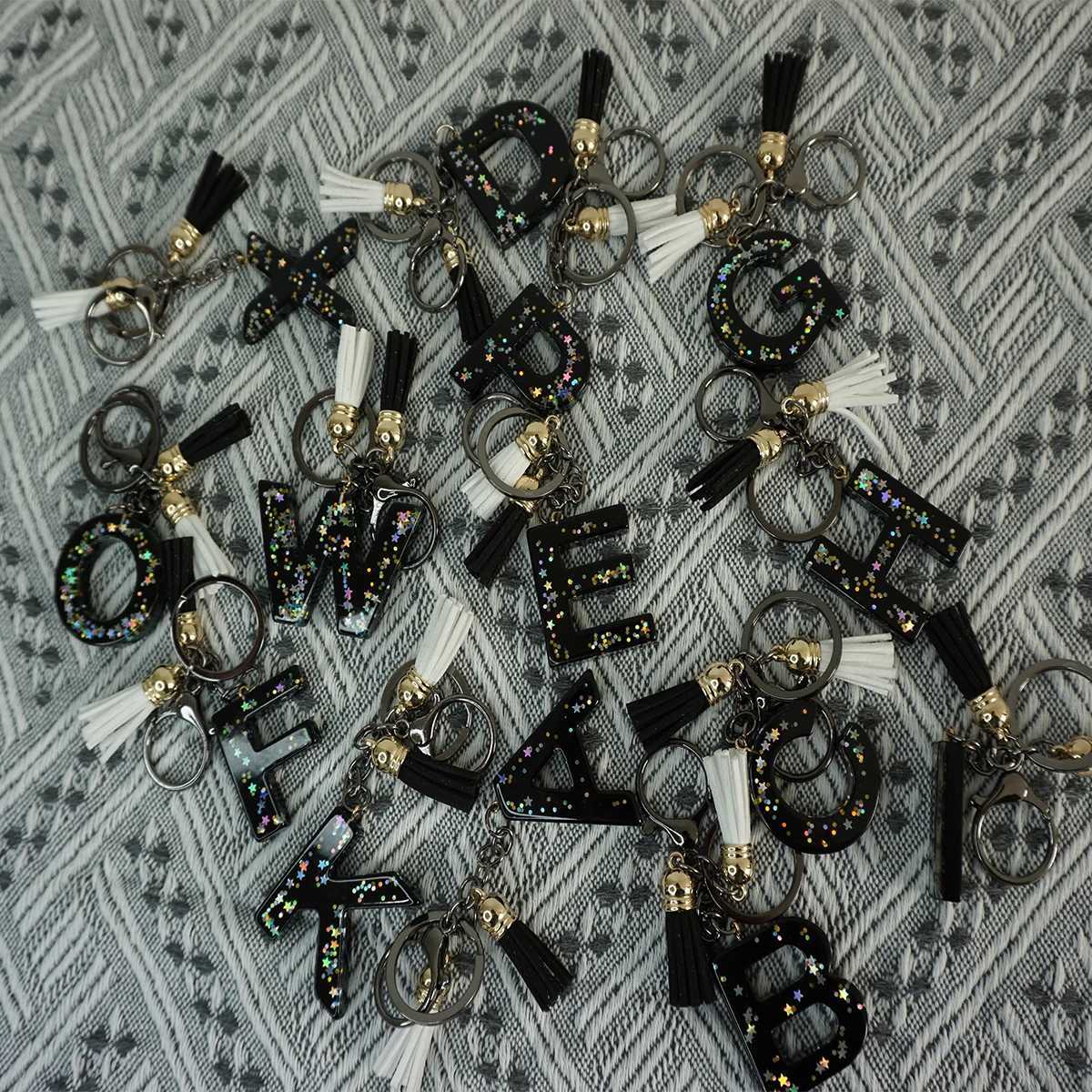 Simple 26 Letter Keychain Charming Couple Initial Letter Keyring Car Keychain Handbag Chain Pendant Chain GiftX240919