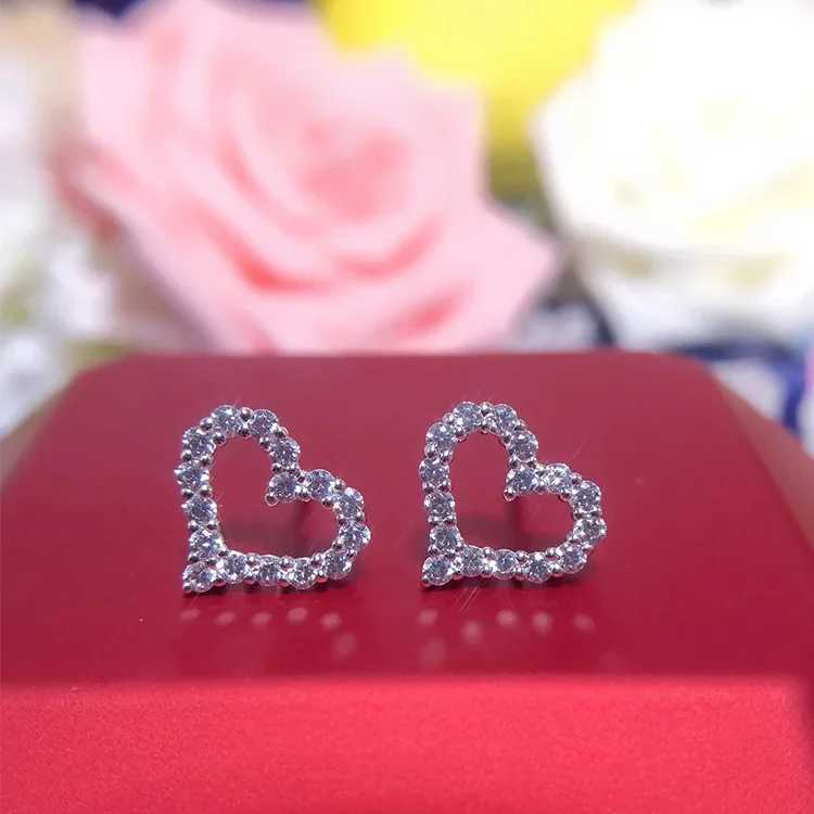 Solid color 14K white gold stud earrings 1CT/piece diamond engagement stud earrings love promise womens party halo earrings W240919