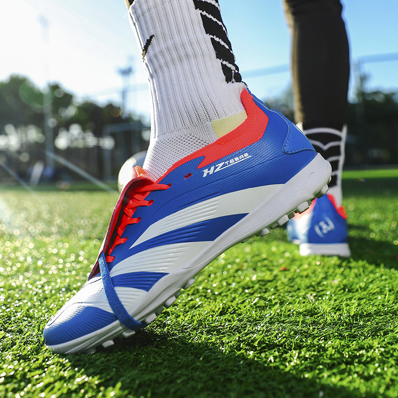 Men Soccer Shoes TF/FG Professional Society Athletic Football Field Boots Anti Slip Indoor Futsal Sports Cleats Football Shoes