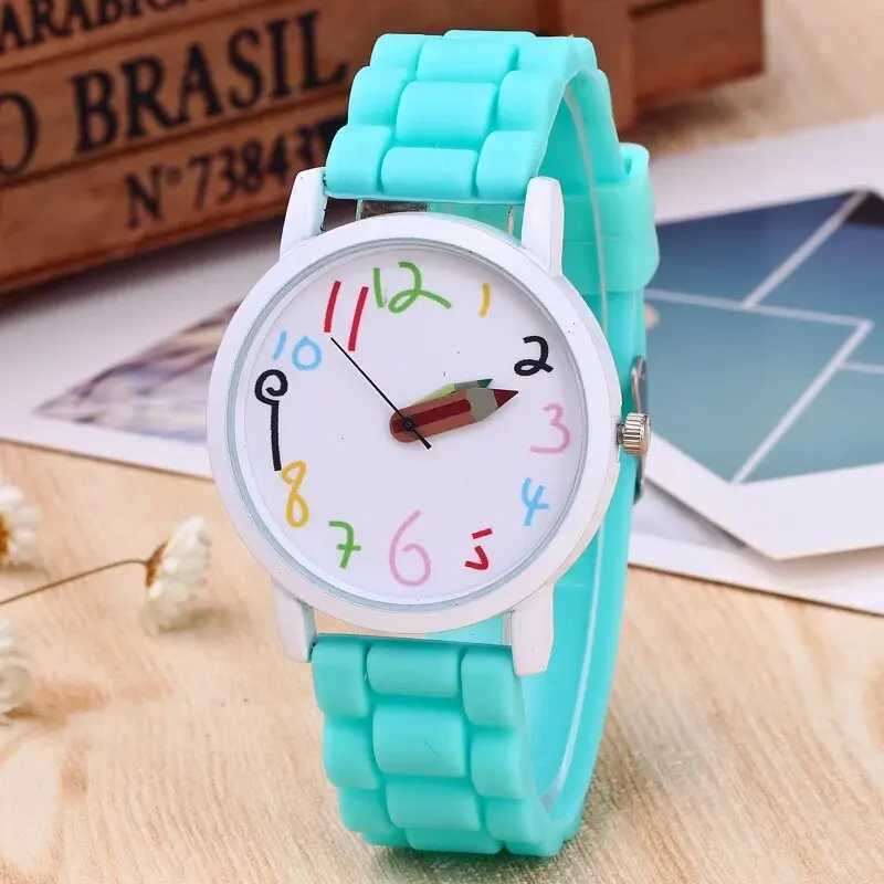 Ladies Little Fresh Jelly Silicone Pencil Digital Quartz Watch Middle And High School Simple Leisure Sports Pointer WatchX240920