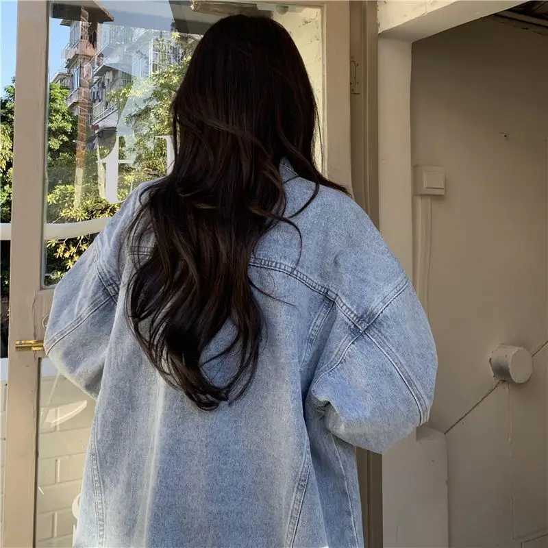 2023 New Womens Denim Jacket Womens Spring and Autumn Season Coat Retro Loose Denim Womens Coat Fashion Womens CoatX240920