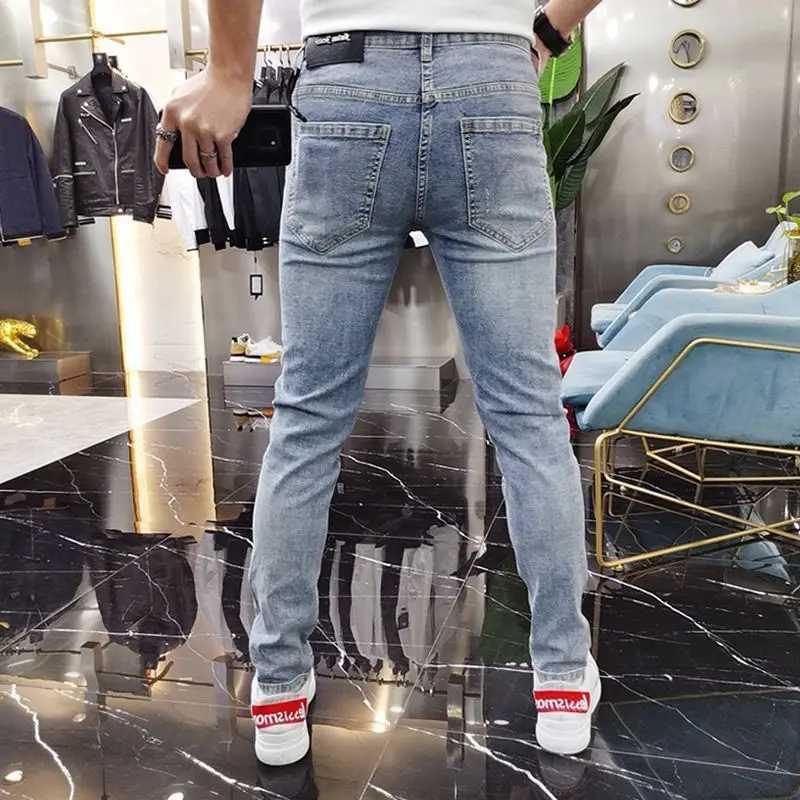 Fashion 2023 Luxury Mens Jeans Hot Stamping Washhole Slimming Comfortable Stretch Mens Jeans CL240912