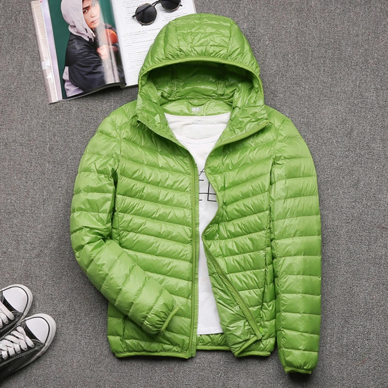 Men Winter Duck Down Coat Ultra Light Hooded Fluffy Down Jackets Male Portable Windproof Warm Parkas Mens Clothing 5xl 6XL 240911