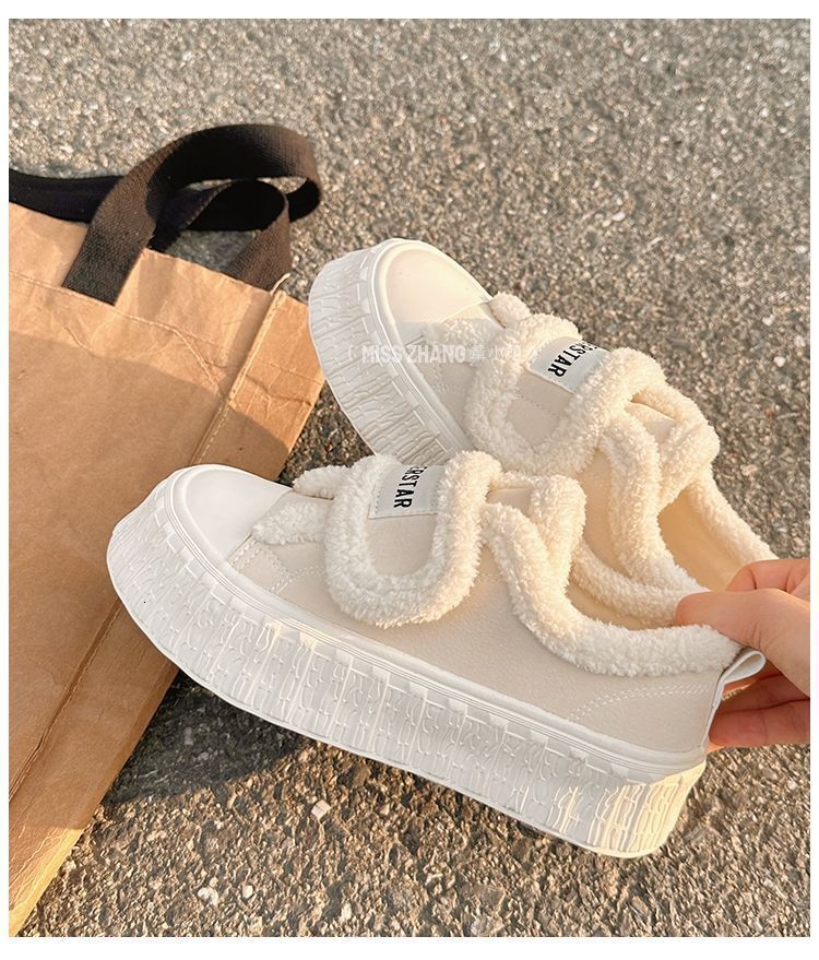 Winter Women Breathable Warm White Wool Thick Heel Plaid Sneakers Casual Running Platform Y2k Lolita Shell Shoes