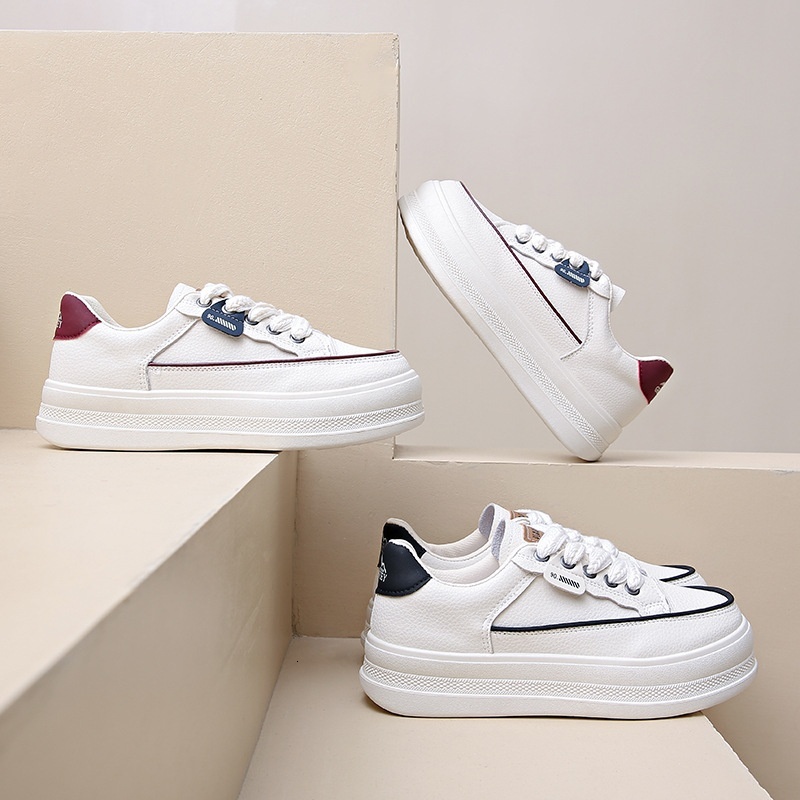 2024 new spring flat bottomed versatile sports and leisure white for female students with niche design, breathable board shoes