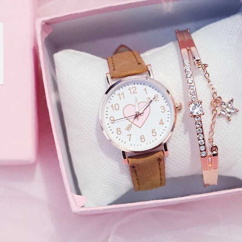 New Women Watch Cute Heart-shaped Dial Watches Female Student Fashion Quartz Wristwatches Simple Girls Reloj Mujer WholesaleX240920