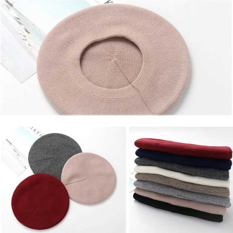 Women Berets Fashion Solid Color Wool Knitted Berets With Ladies French Artist Beanie Warm cap in autumn and winter female hatX240919