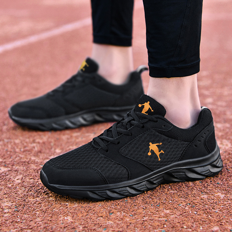 Summer Knit Mesh Outdoor Jogging Sneakers Men New Breathable Running Shoes Male Trend Light Sole Comfortable Walking Trainers