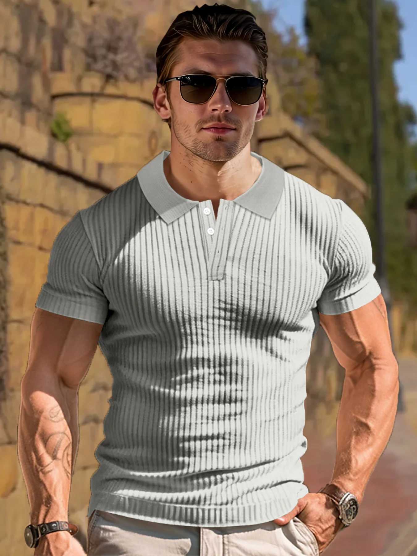 New Summer Polo Men Solid Stripe Fitness Elasticity Short Sleeve Polo Shirts for Men Fashion Stand Collar Mens ShirtsX240920