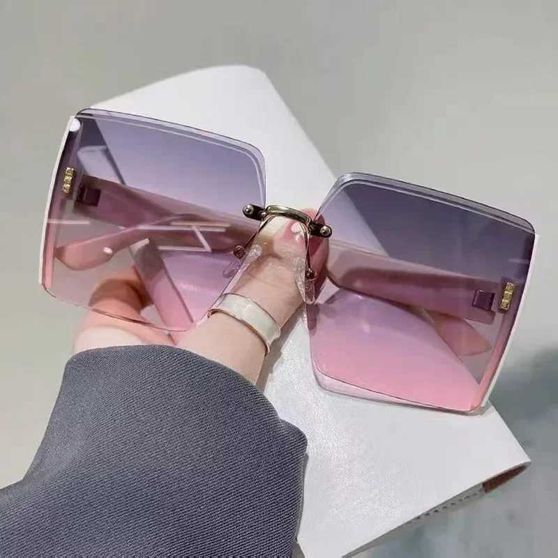 2024 New Frameless Vintage Square Sunglasses Woman Shiny Gradient Mirror Sun Glasses Female Retro Fashion Rimless Oculos De SolX240920