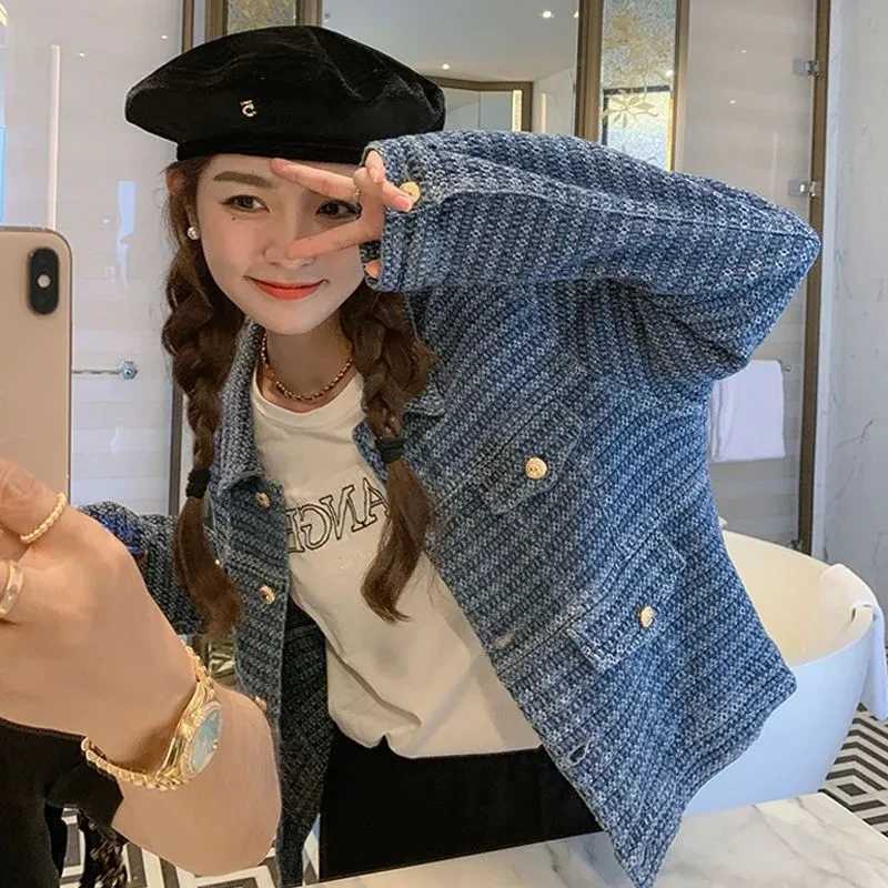2024 Denim jacket women elegant retro long style lapel loose denim jacket long sleeved shirt top for womenX240920