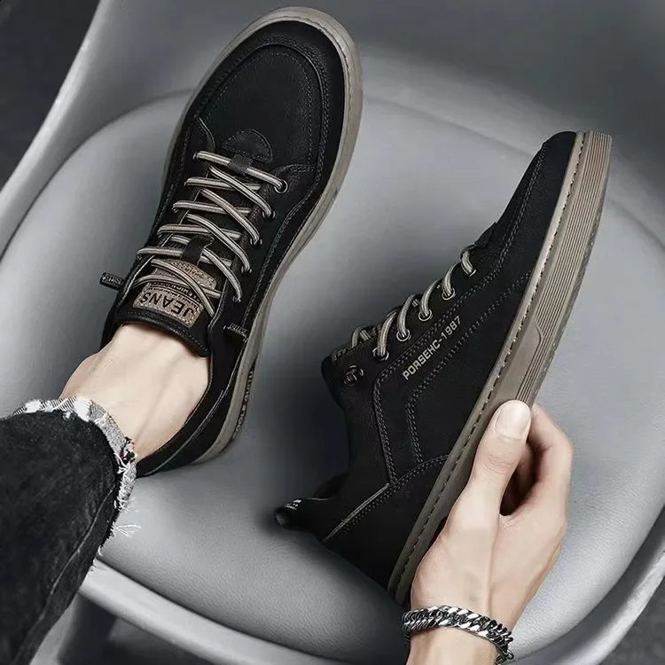 Trendy Mens Shoes Autumn Sporty White Shoes Versatile Wear-resistant Flat Breathable Casual For Men 240914