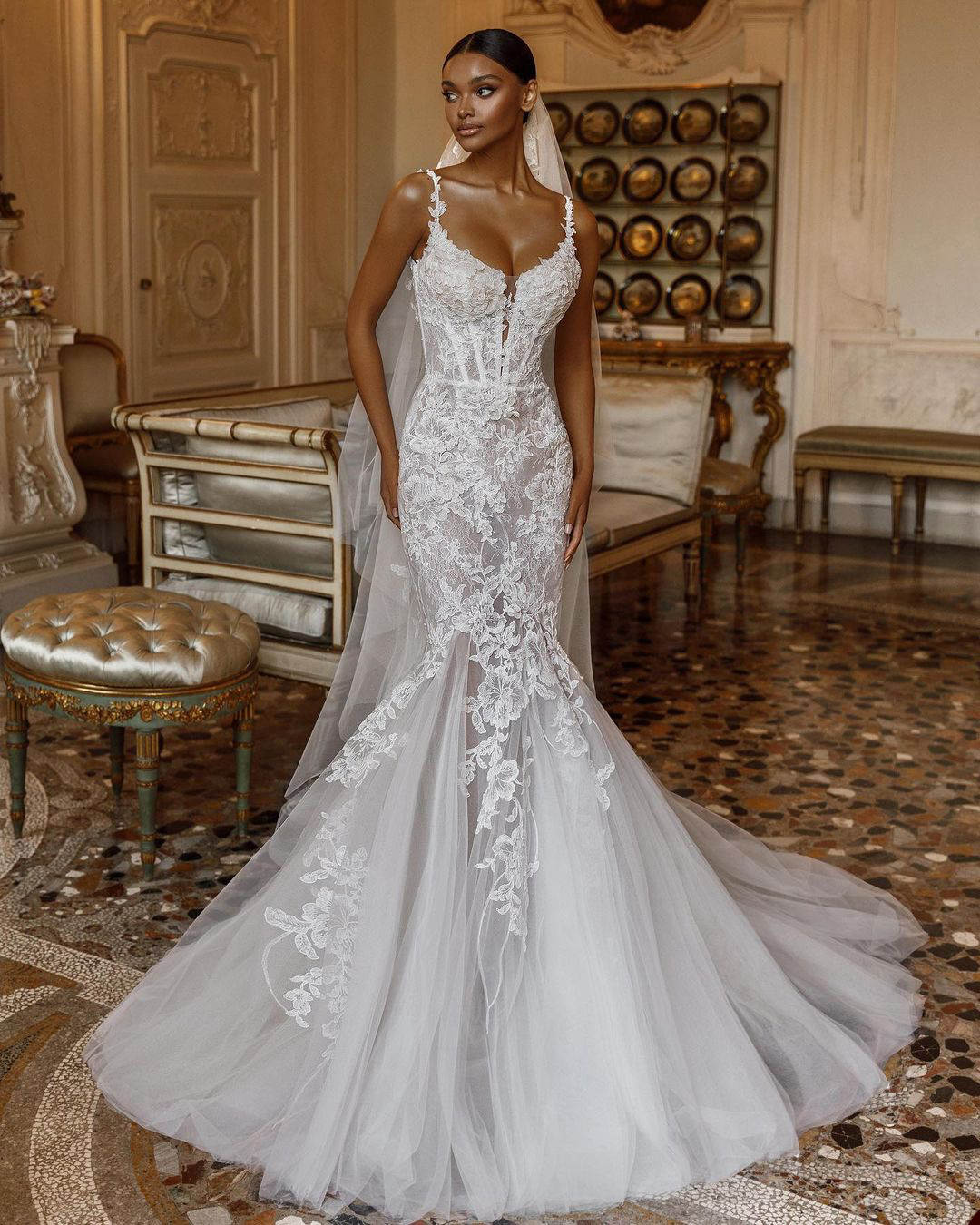 Wedding Gorgeous Mermaid Dress With Veils D Appliques Spaghetti Strap Bride Gowns Sweep Train Tulle Bridal Dresses Custom Made es